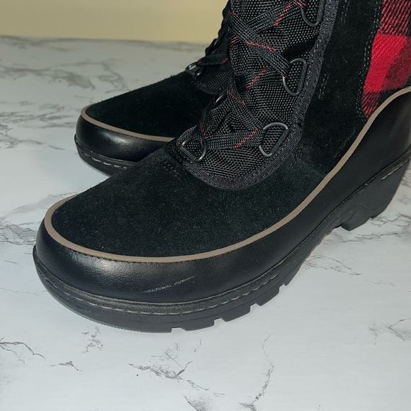 Sorel Tivoli III Buffalo Red & Black Plaid Waterproof Tall Boots Size 8.5 - Picture 8 of 17